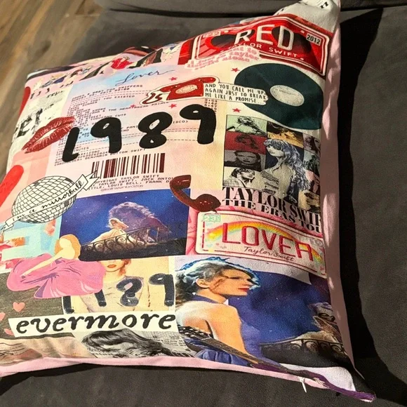 Taylor Swift Throw Pillow - Picture 5 of 6